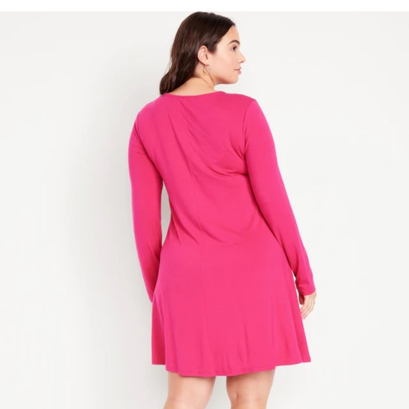 NWT OLD NAVY Jersey-Knit Mini Swing Dress Color: Berry Fine SIZE MEDIUM - Picture 4 of 5